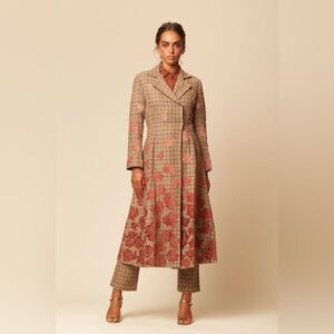 La Fuori Autumn Rose Trench Coat